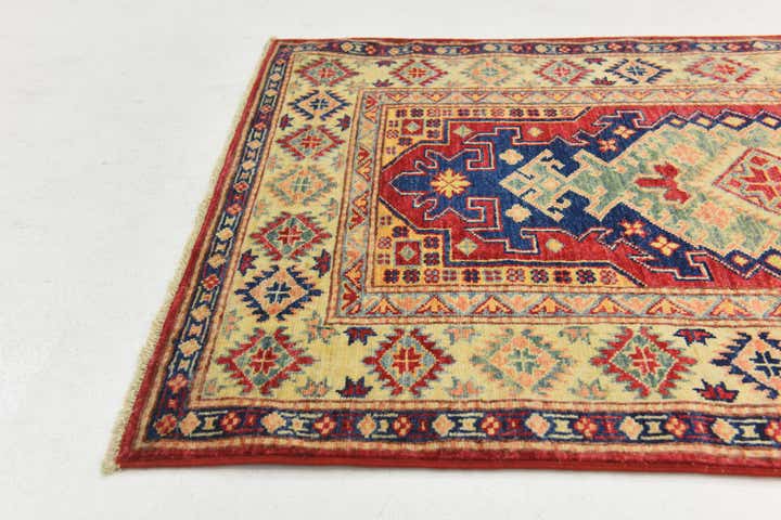 2' 8 x 4' Hand Knotted Kazak Rug