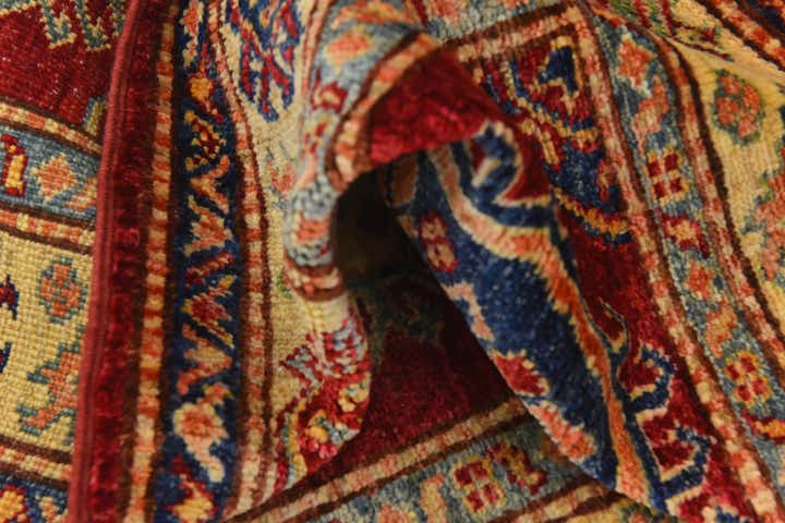 2' 9 x 4' Hand Knotted Kazak Rug