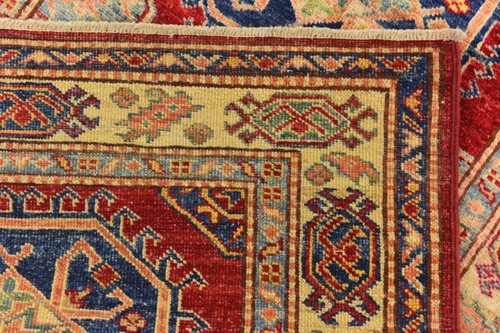 2' 9 x 4' Hand Knotted Kazak Rug