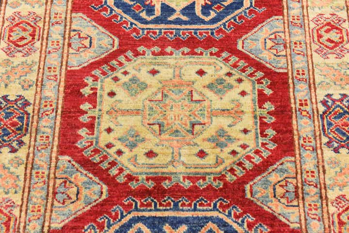 2' 9 x 4' Hand Knotted Kazak Rug