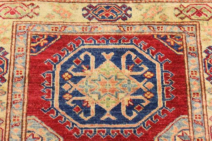 2' 9 x 4' Hand Knotted Kazak Rug