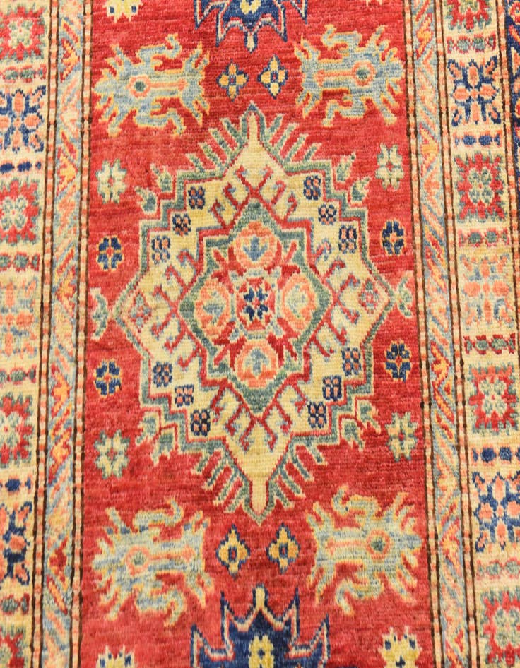 Detail image of 2' 8 x 4'  Hand Knotted Kazak Oriental Rug