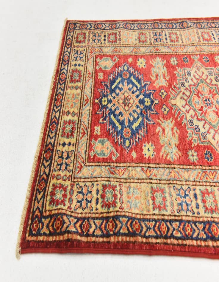 Detail image of 2' 8 x 4'  Hand Knotted Kazak Oriental Rug