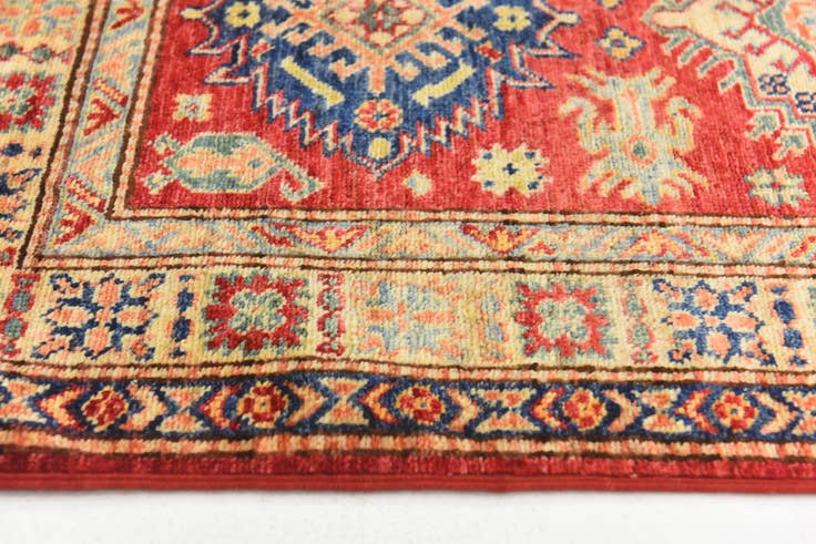 Detail image of 2' 8 x 4' Hand Knotted Kazak Oriental Rug