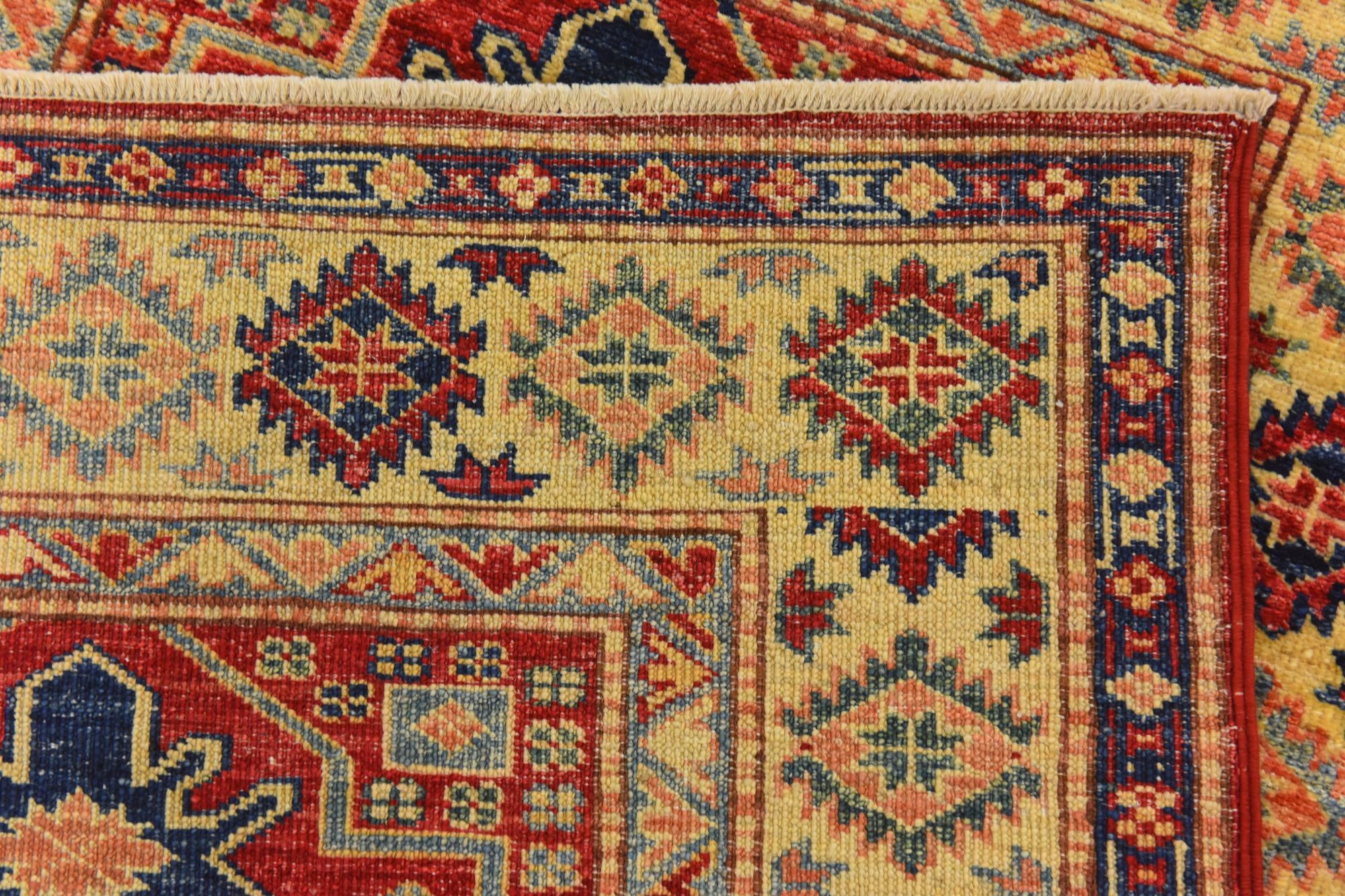 2' 8 x 4' Hand Knotted Kazak Oriental Rug