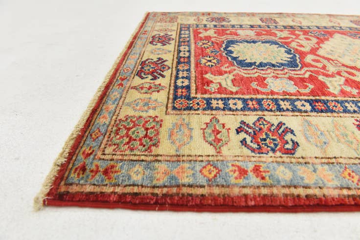 Detail image of 2' 9 x 3' 10 Hand Knotted Kazak Oriental Rug