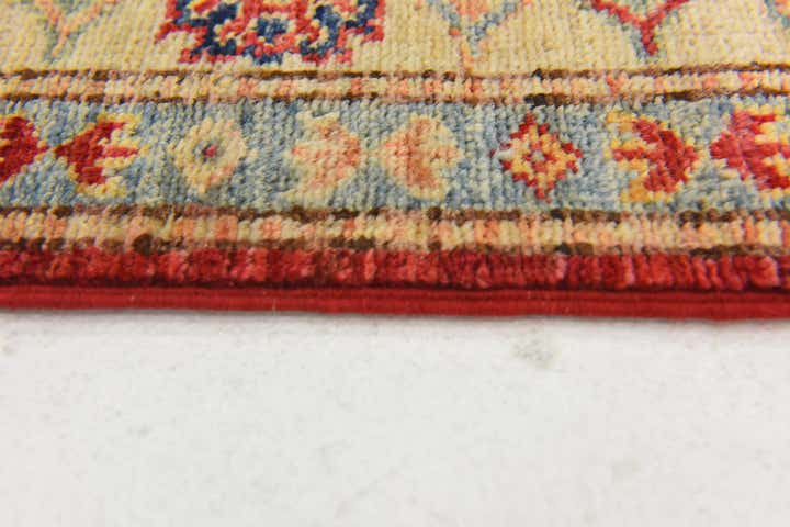 2' 9 x 3' 10 Hand Knotted Kazak Oriental Rug