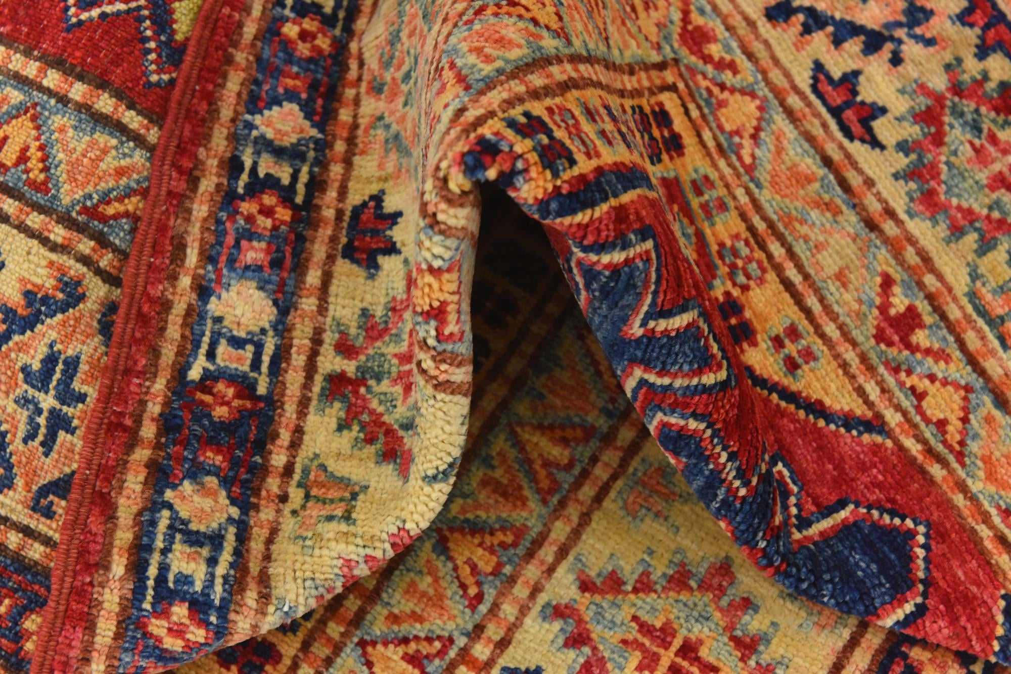 2' 10 x 4' 1 Hand Knotted Kazak Oriental Rug