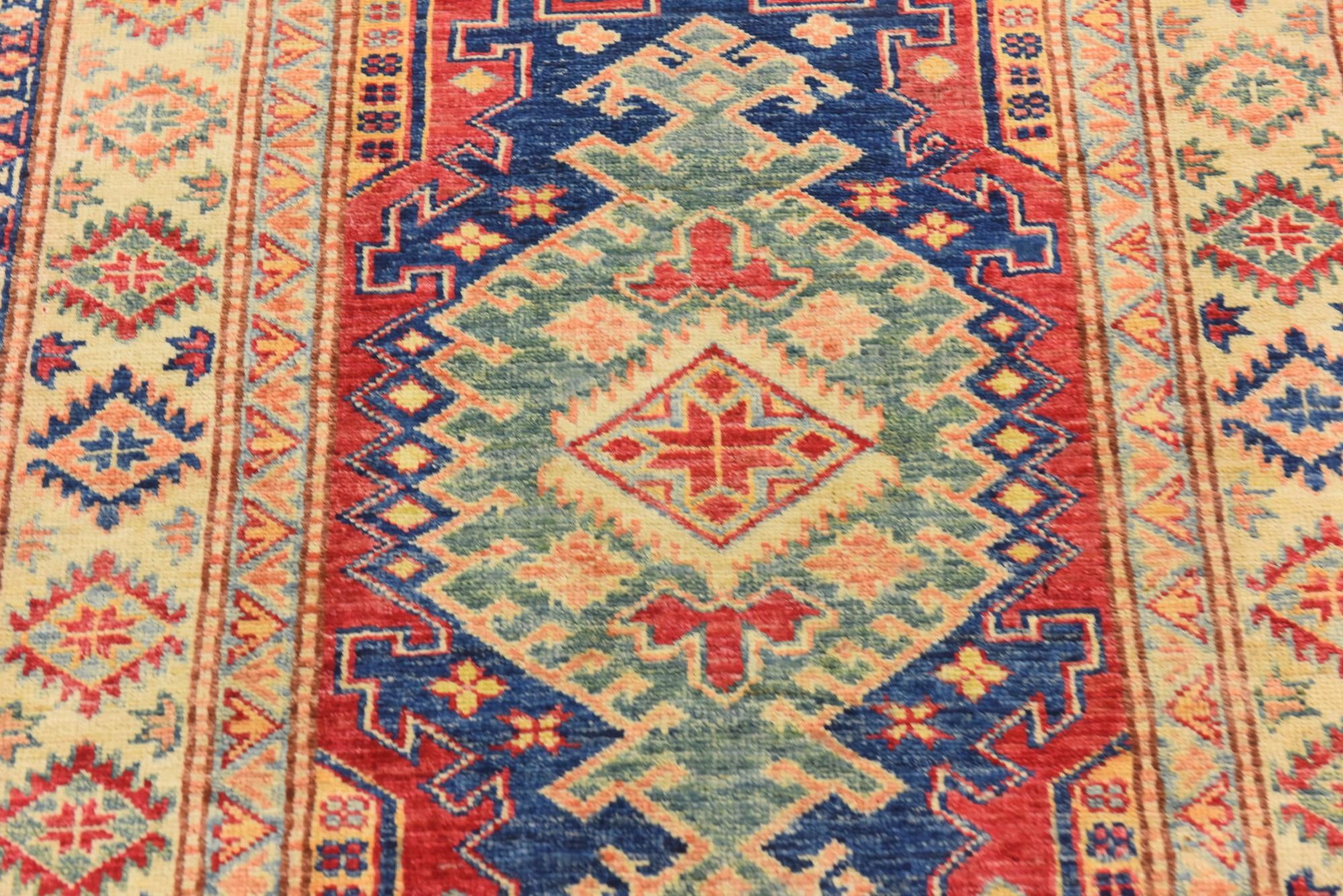 2' 10 x 4' 1 Hand Knotted Kazak Oriental Rug