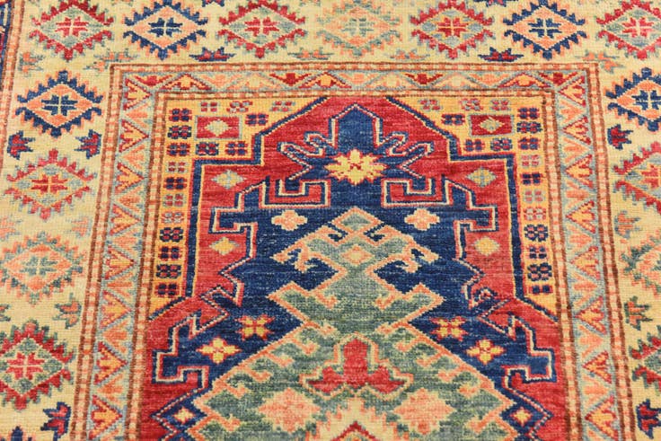 Detail image of 2' 10 x 4' 1 Hand Knotted Kazak Oriental Rug