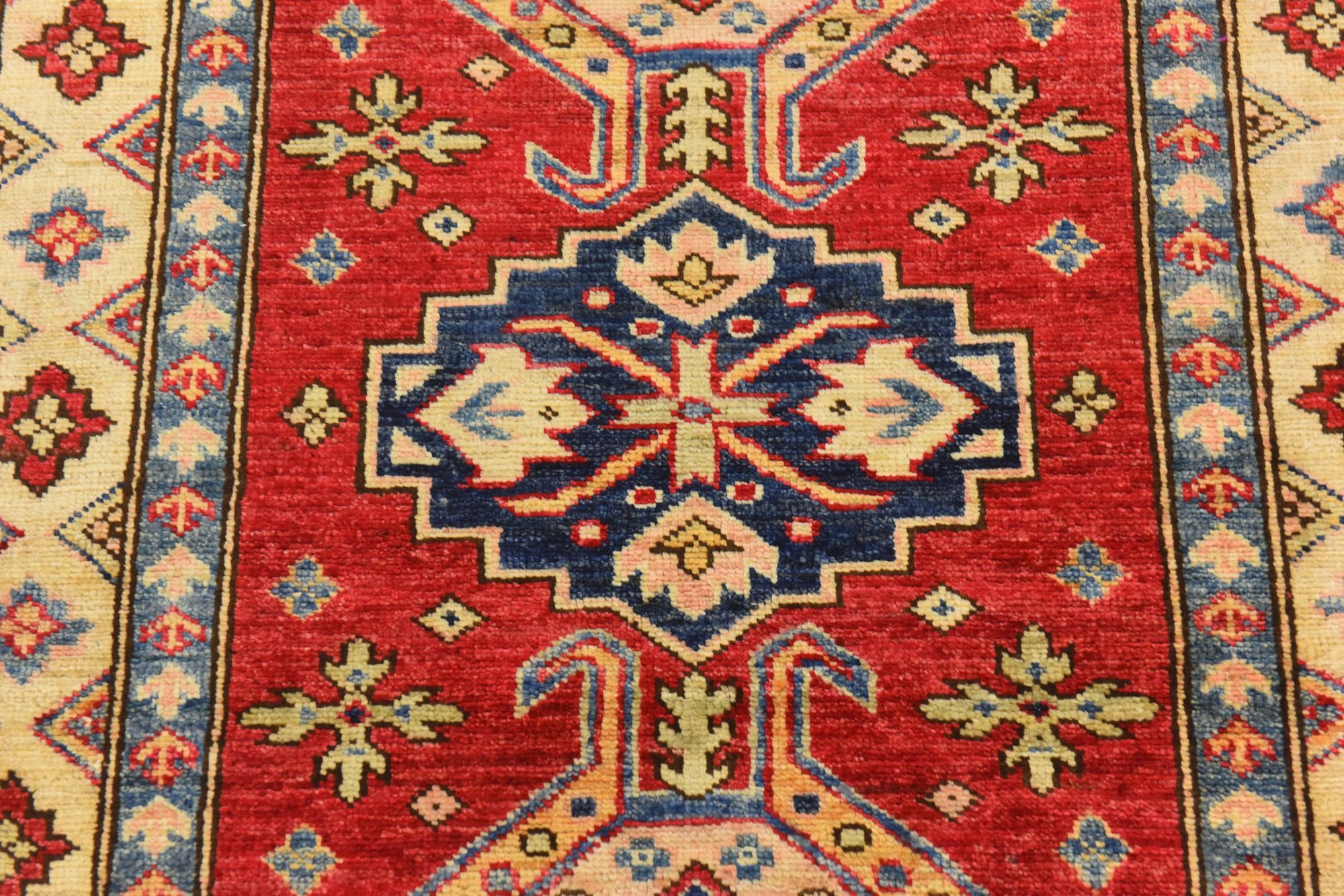 2' 7 x 3' 9 Hand Knotted Kazak Oriental Rug