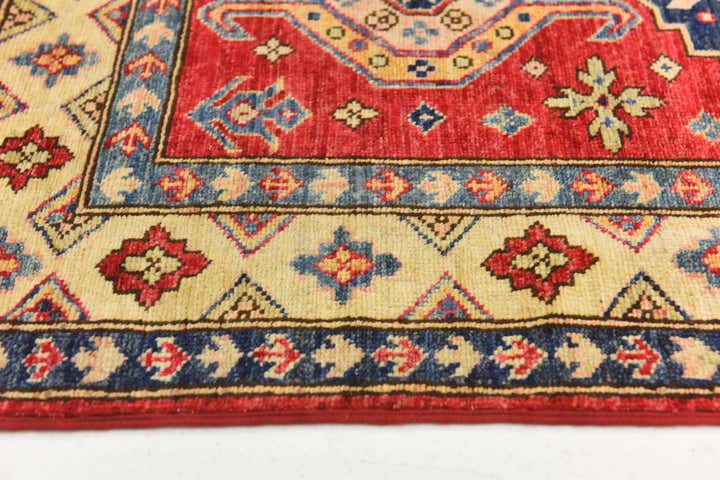 2' 7 x 3' 9 Hand Knotted Kazak Oriental Rug