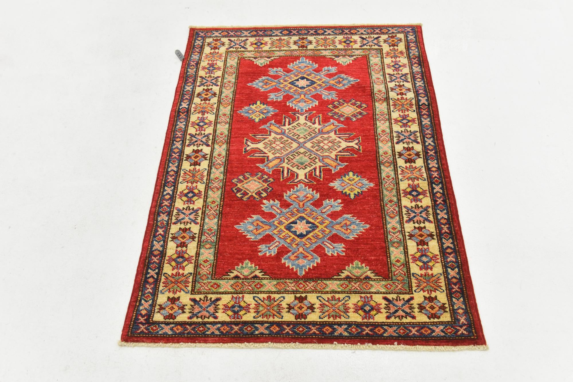 2' 9 x 4' Hand Knotted Kazak Oriental Rug
