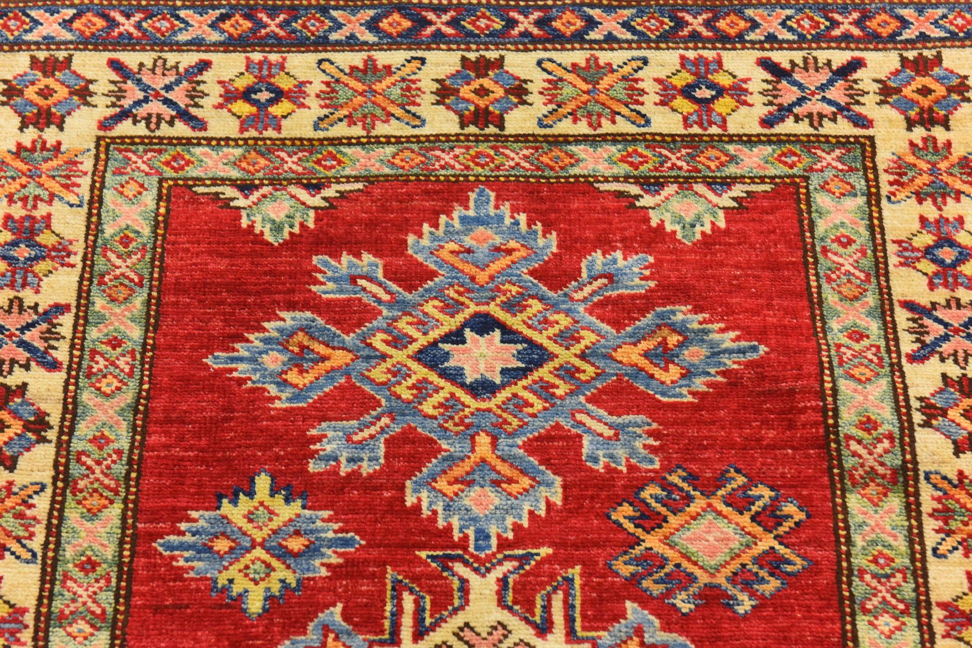 2' 9 x 4' Hand Knotted Kazak Oriental Rug