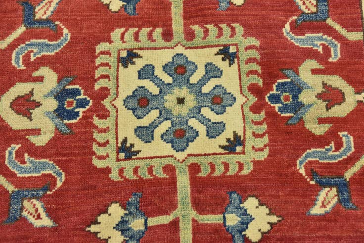 Detail image of 9' 9 x 13' 9 Hand Knotted Kazak Rug