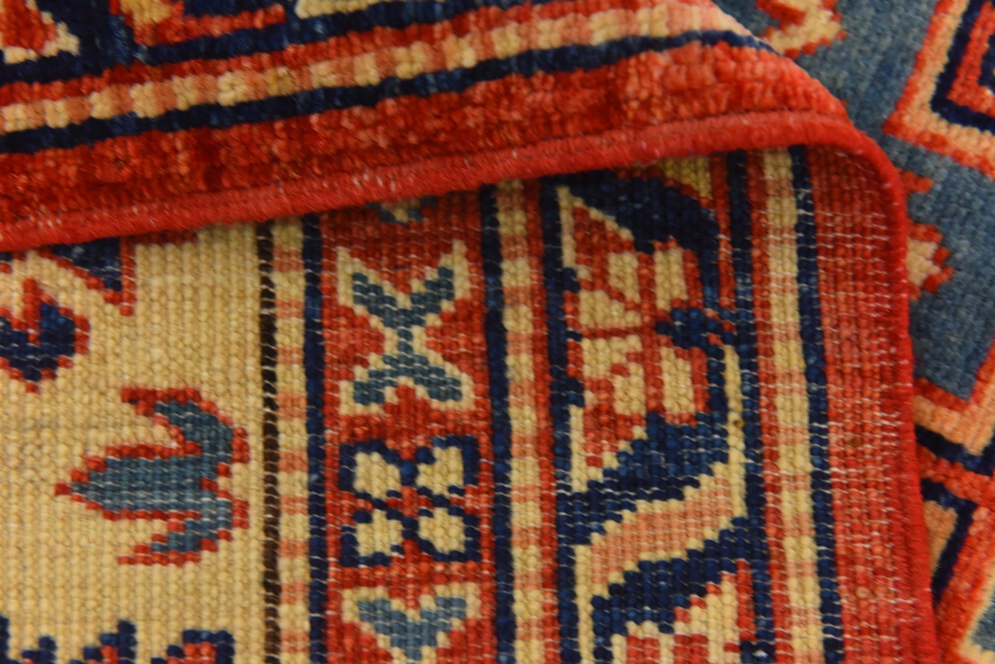 170cm x 235cm anudado a mano Kazak Alfombra Oriental