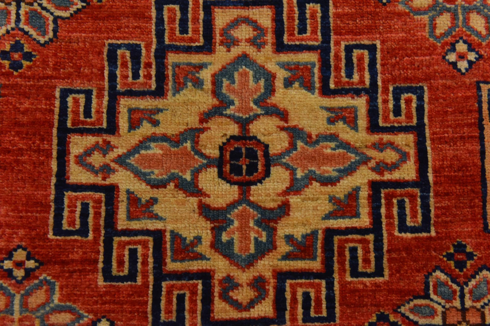 170cm x 235cm anudado a mano Kazak Alfombra Oriental