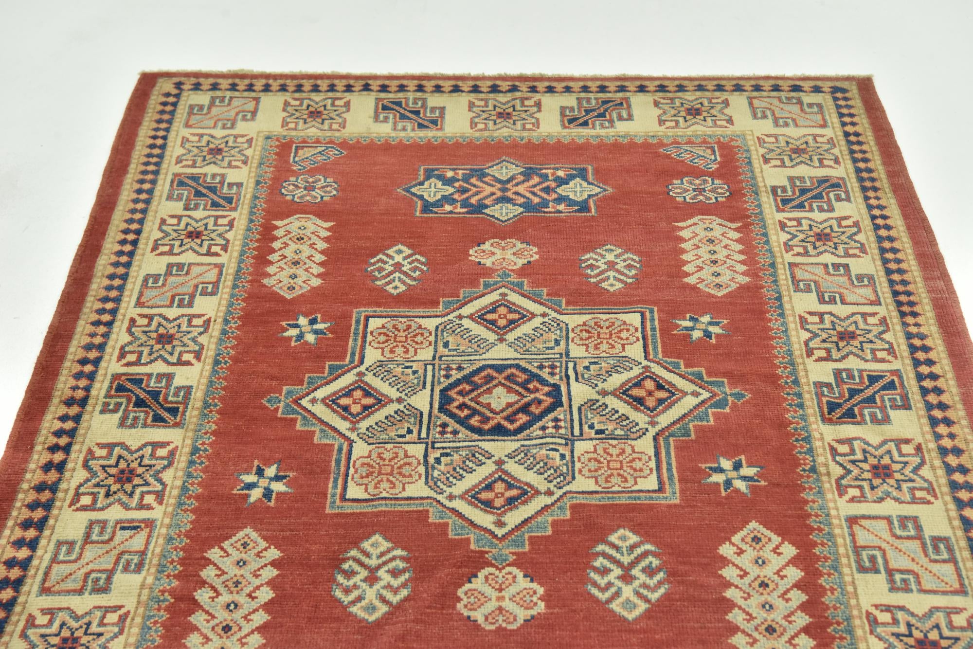 4' 2 x 6' Hand Knotted Kazak Rug