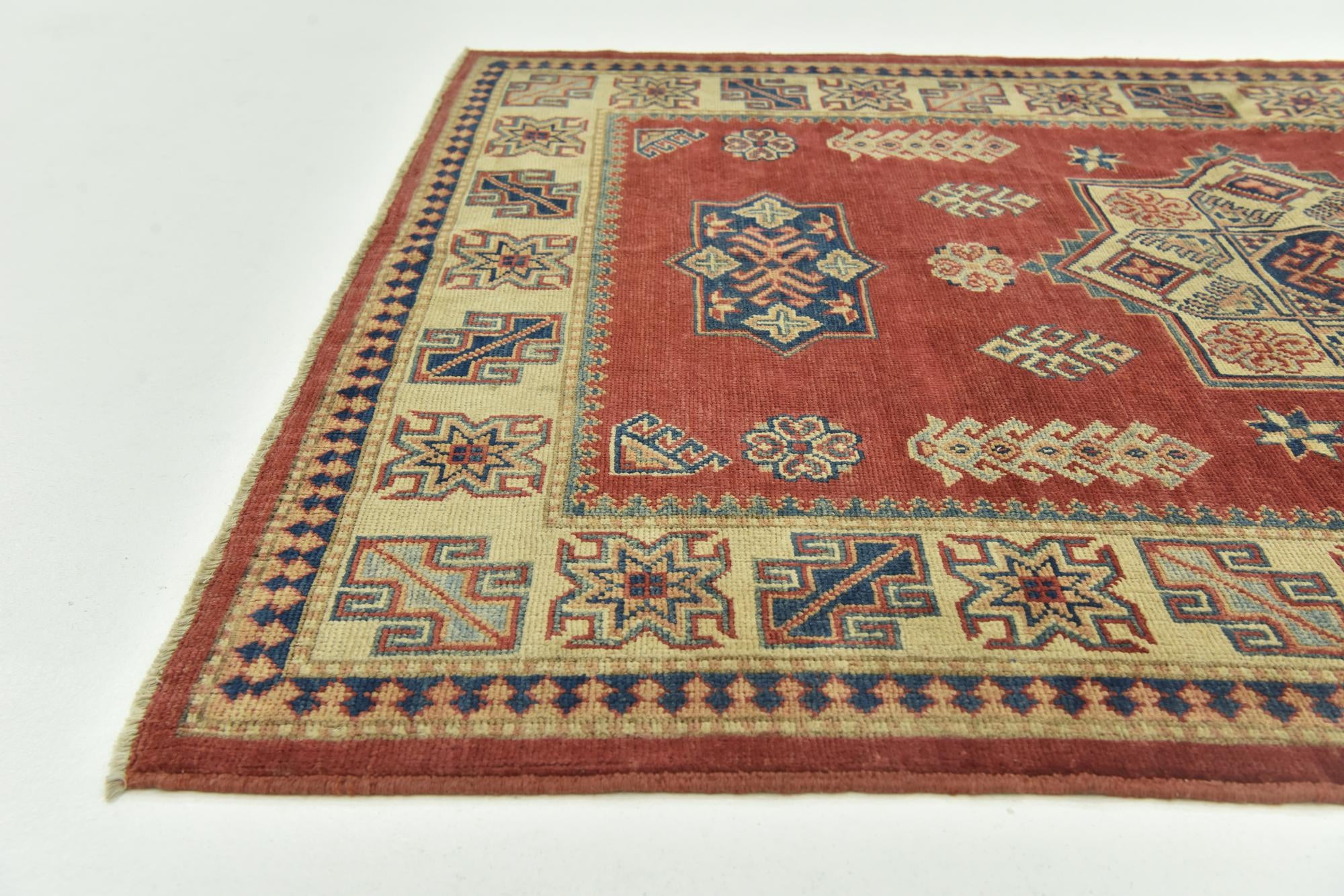 4' 2 x 6' Hand Knotted Kazak Rug