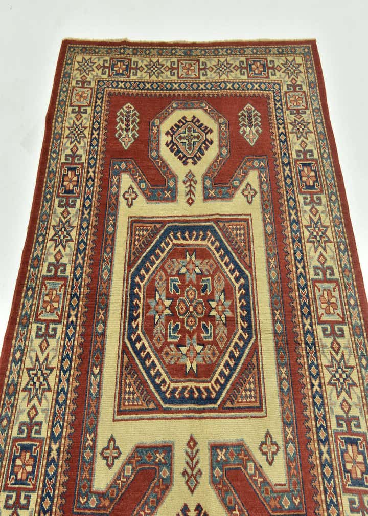 4' 9 x 6' 5 Hand Knotted Kazak Rug