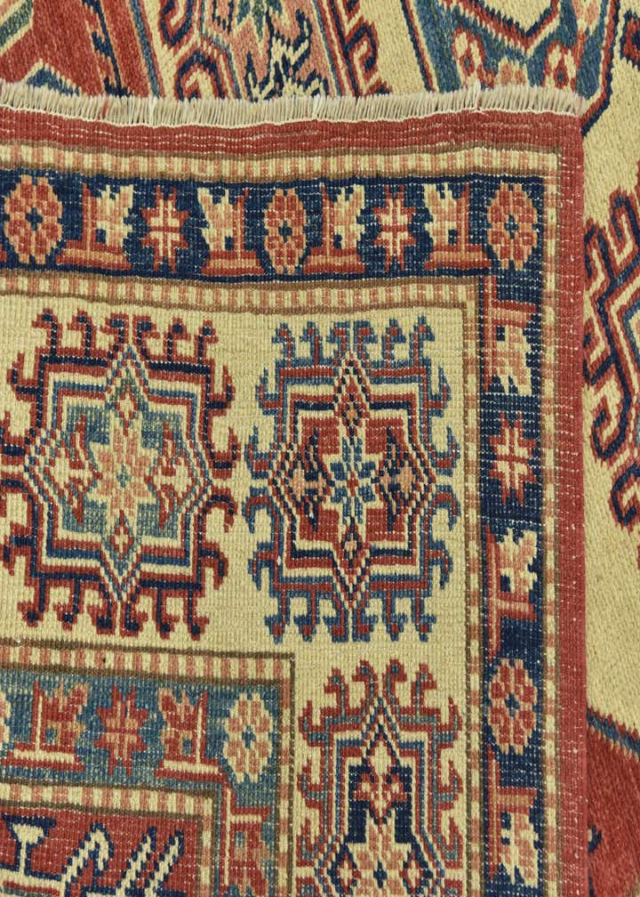 5' 9 x 8' 5 Hand Knotted Kazak Rug