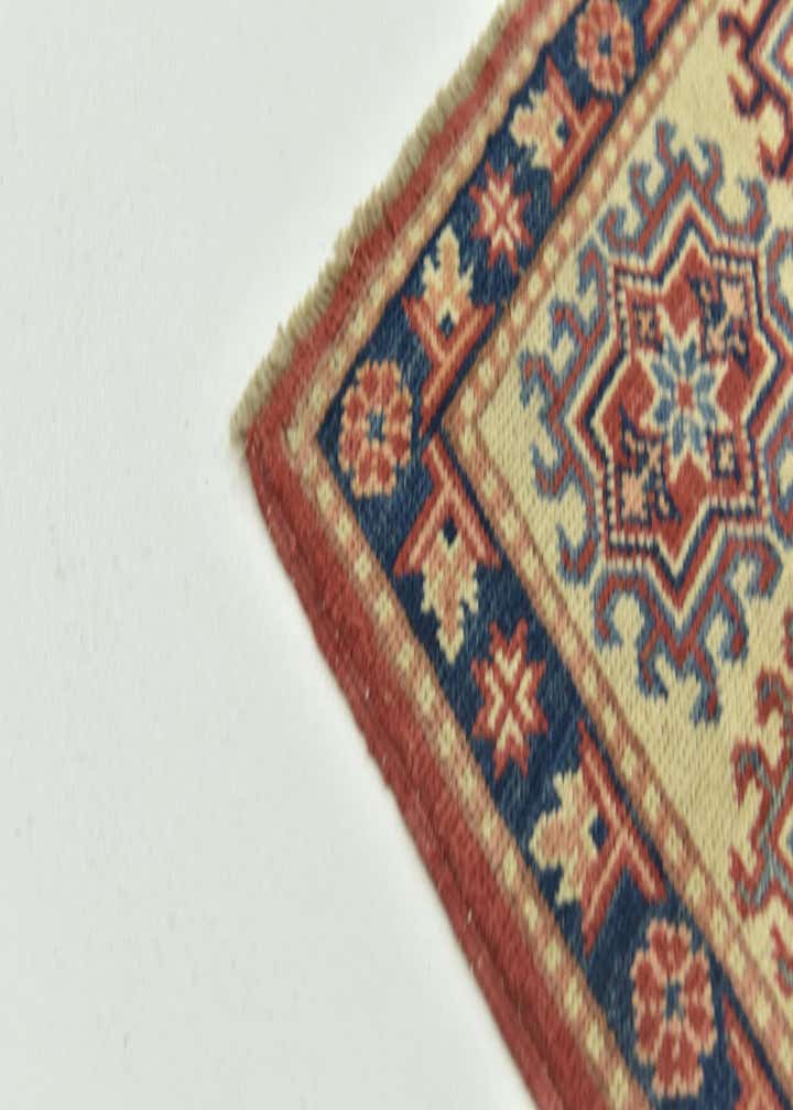 5' 9 x 8' 5 Hand Knotted Kazak Rug