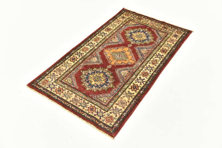 2' 7 x 4' 5 Hand Knotted Kazak Oriental Rug