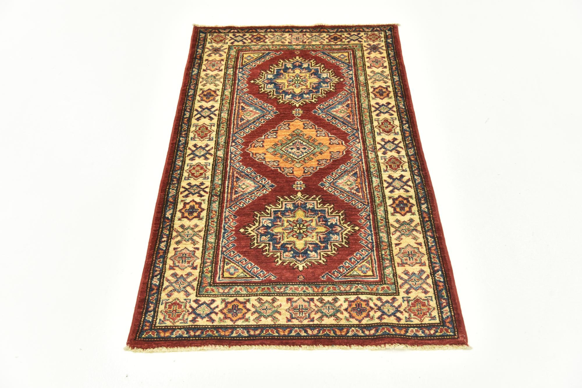 2' 7 x 4' 5 Hand Knotted Kazak Oriental Rug