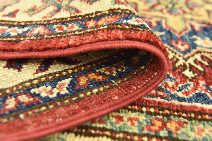 2' 7 x 4' 5 Hand Knotted Kazak Oriental Rug