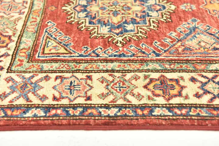 2' 7 x 4' 3 Hand Knotted Kazak Oriental Rug