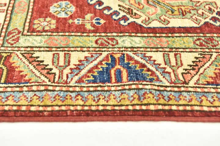 2' 9 x 4' 2 Hand Knotted Kazak Oriental Rug