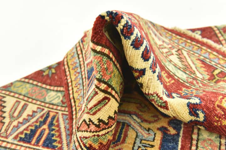 2' 9 x 4' 2 Hand Knotted Kazak Oriental Rug