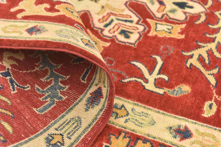 5' 8 x 7' 9 Hand Knotted Kazak Rug