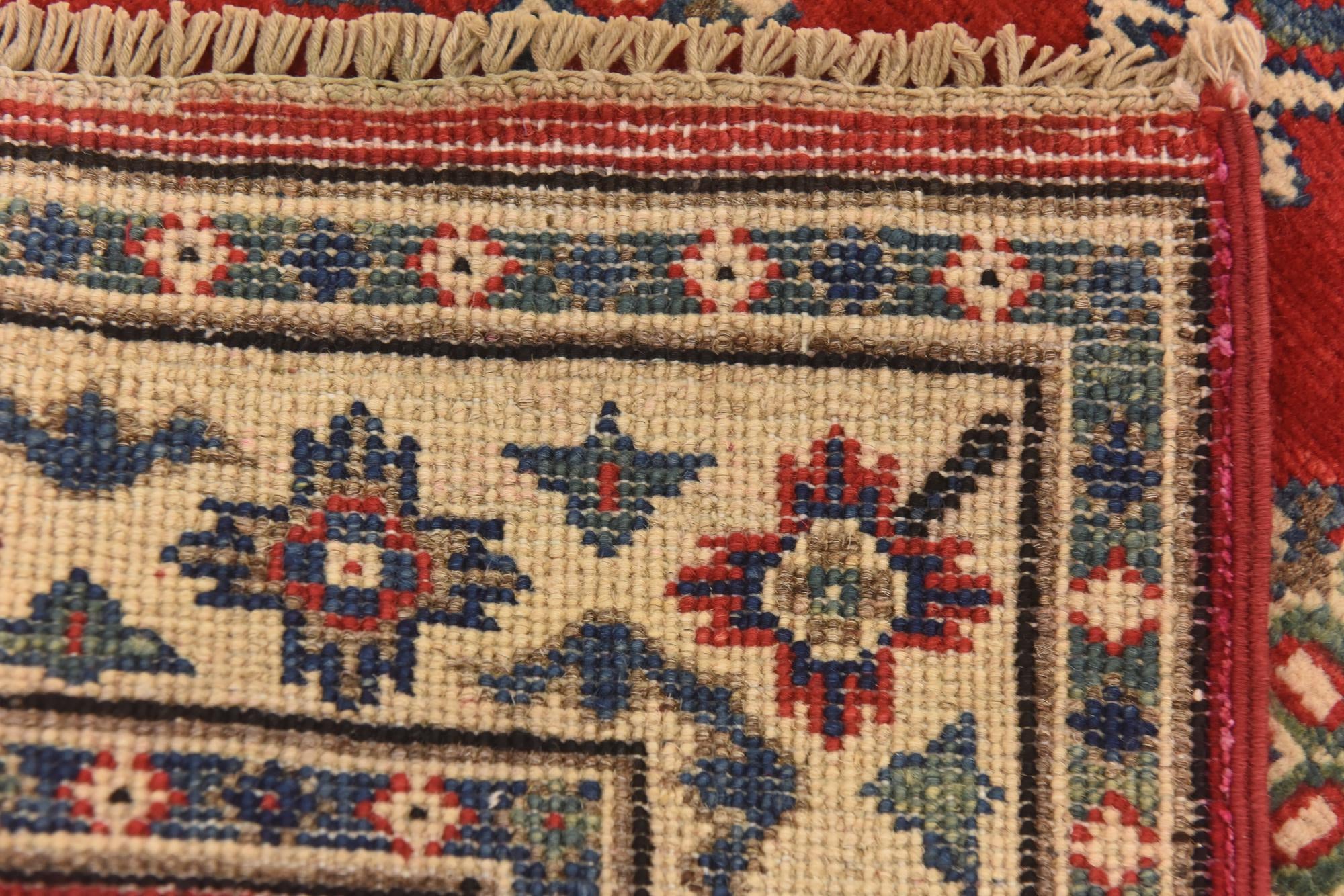 2' 6 x 4' Hand Knotted Kazak Rug