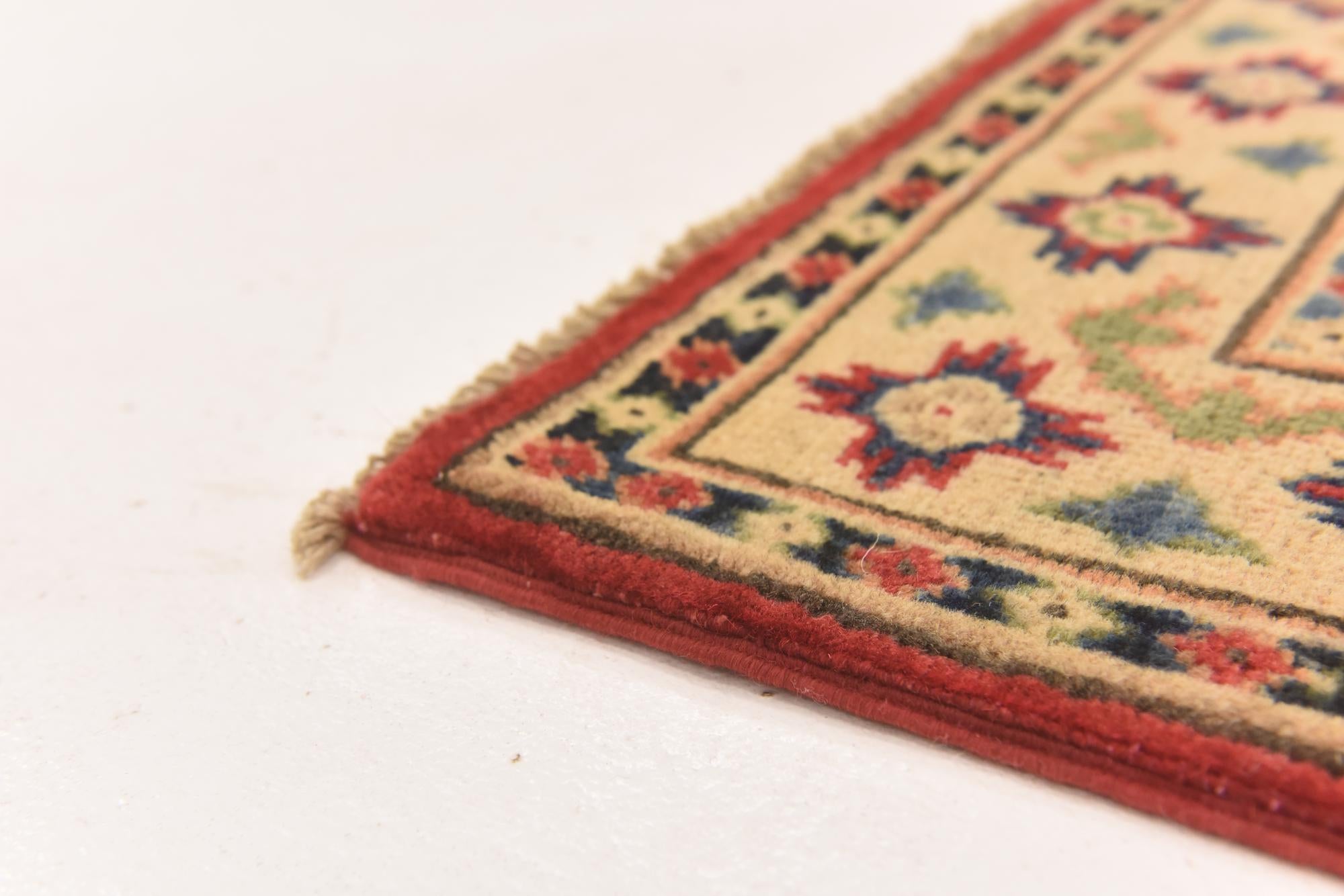 2' 8 x 4' 2 Hand Knotted Kazak Oriental Rug