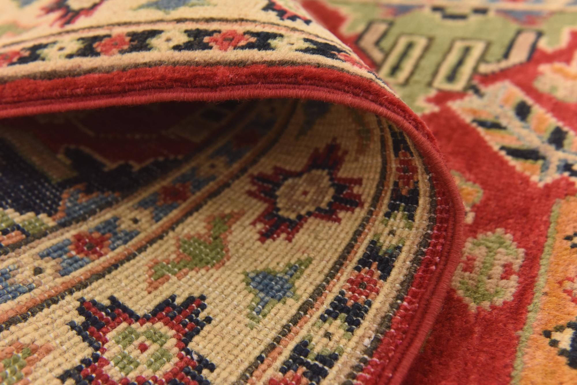 2' 8 x 4' 2 Hand Knotted Kazak Oriental Rug