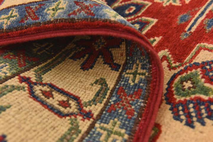 2' 8 x 4' 1 Hand Knotted Kazak Rug