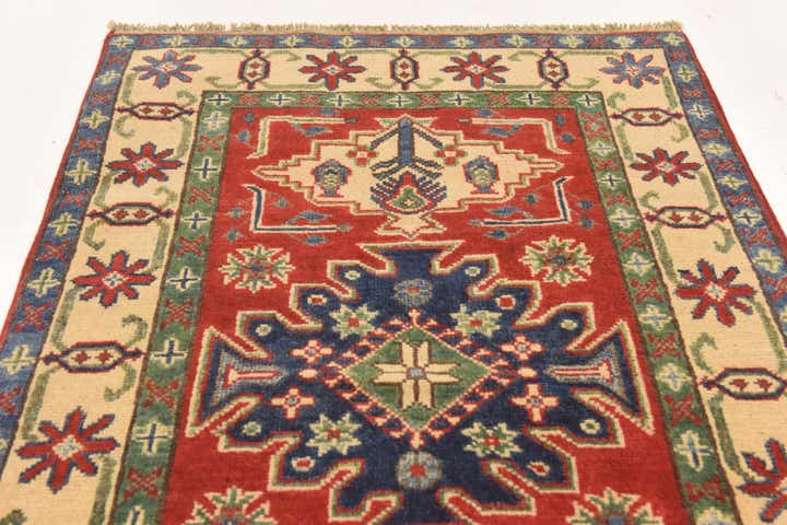 2' 8 x 4' 1 Hand Knotted Kazak Rug