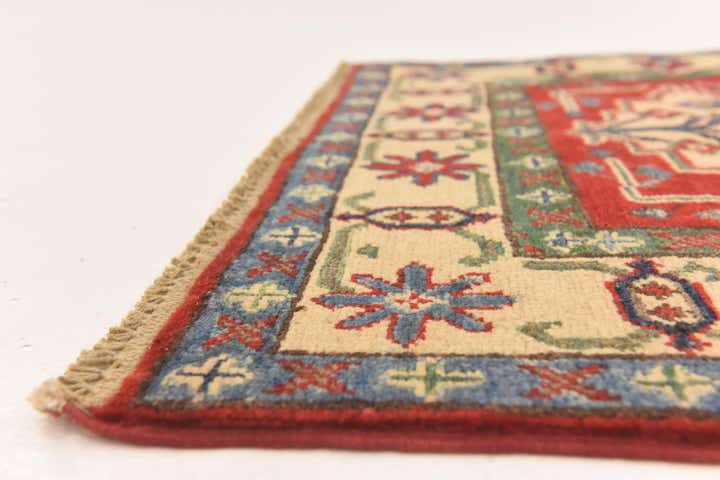 2' 8 x 4' 1 Hand Knotted Kazak Rug