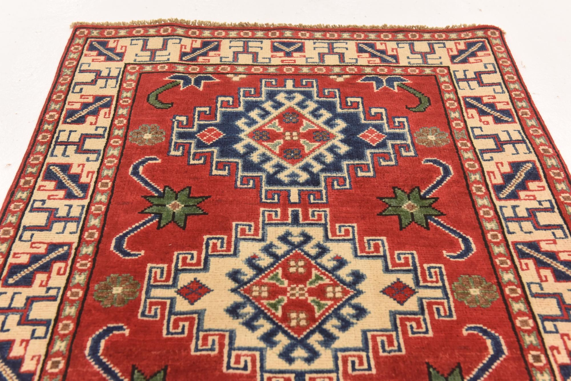 2' 8 x 4' 2 Hand Knotted Kazak Rug