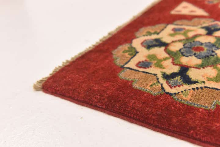 5' 7 x 8' 3 Hand Knotted Kazak Rug