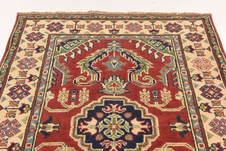 2' 9 x 4' 2 Hand Knotted Kazak Rug