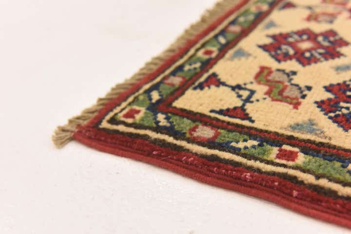 2' 9 x 4' 2 Hand Knotted Kazak Rug