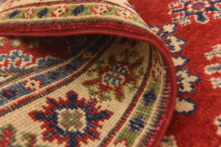 2' 8 x 4' 2 Hand Knotted Kazak Rug