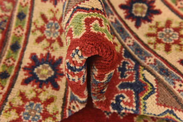 2' 8 x 4' 2 Hand Knotted Kazak Rug