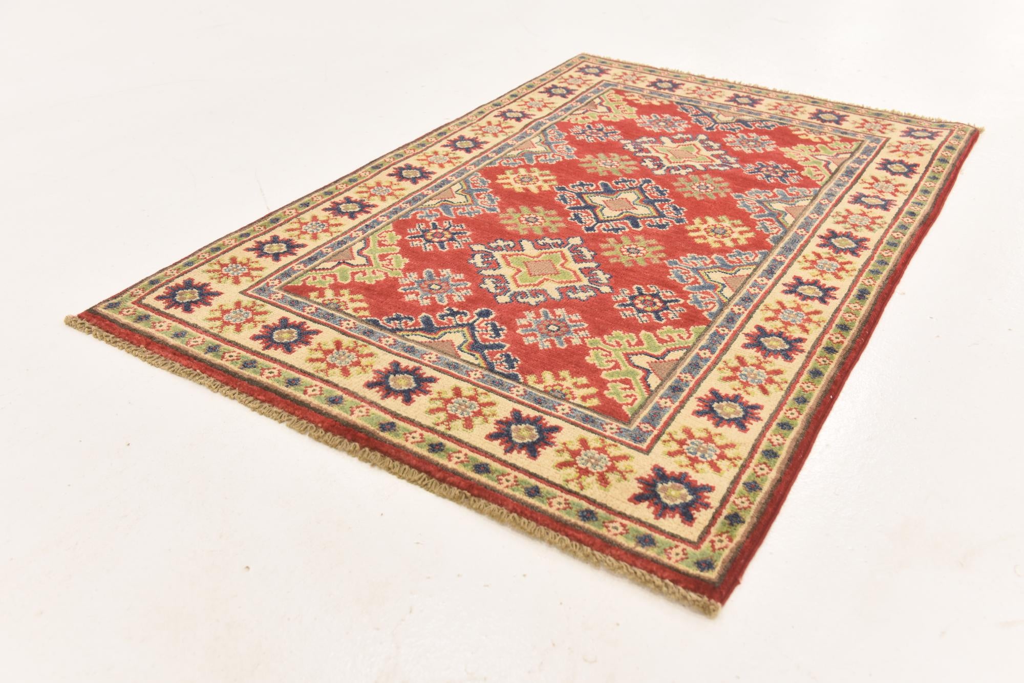 2' 8 x 4' 2 Hand Knotted Kazak Rug