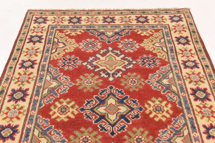 2' 8 x 4' 2 Hand Knotted Kazak Rug