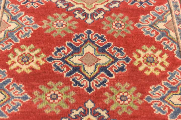 2' 8 x 4' 2 Hand Knotted Kazak Rug