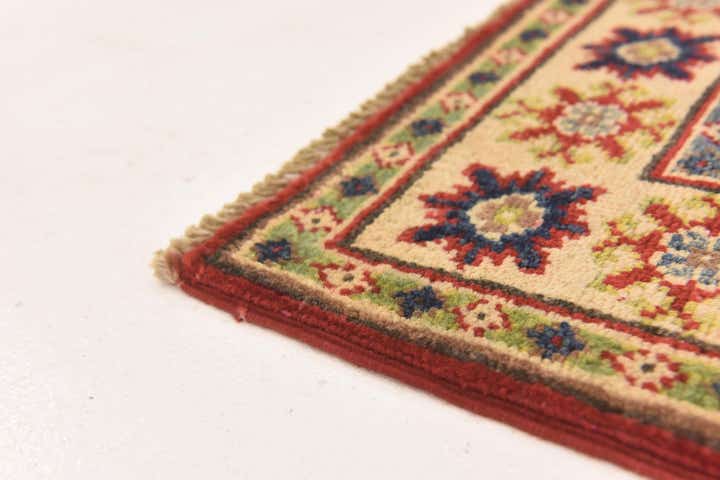 2' 8 x 4' 2 Hand Knotted Kazak Rug