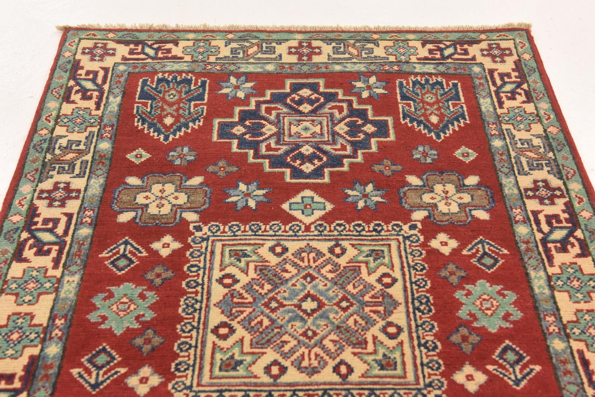 2' 8 x 4' 1 Hand Knotted Kazak Rug
